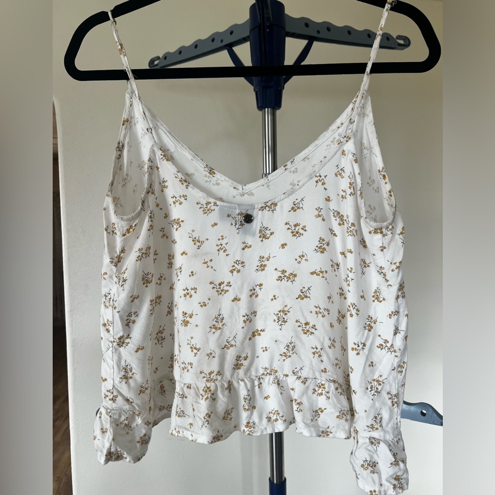 Volcom top